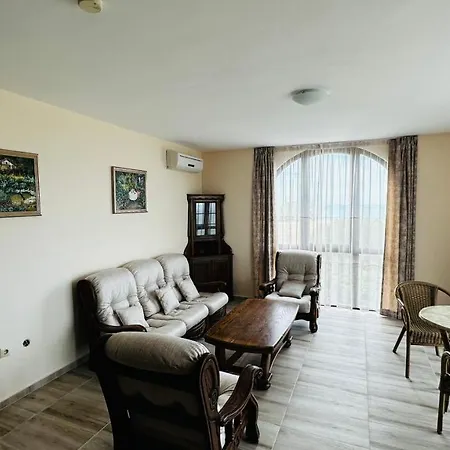 Chateau Del Marina Complex 2*